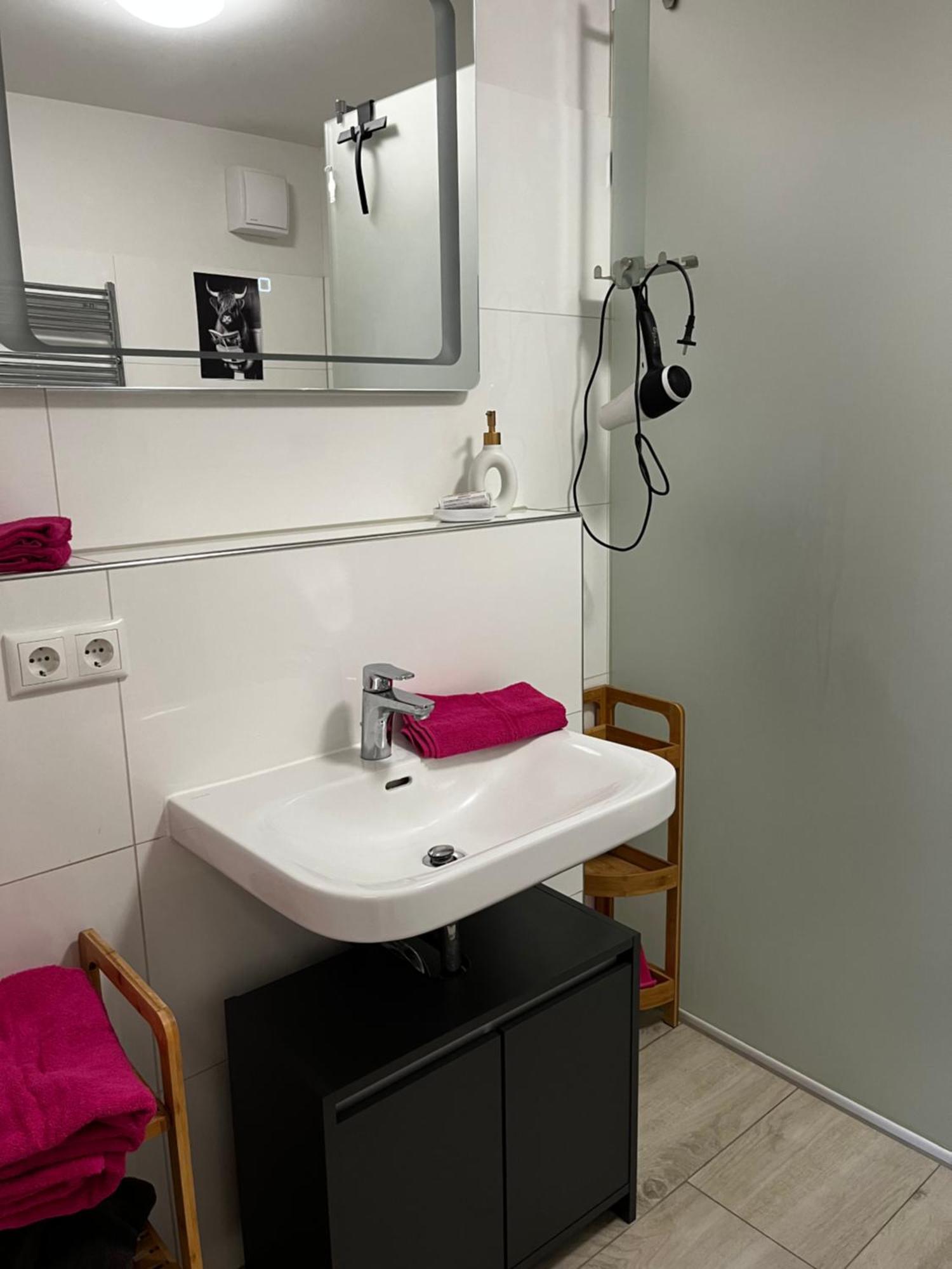 Pinke Kuh Apartment *